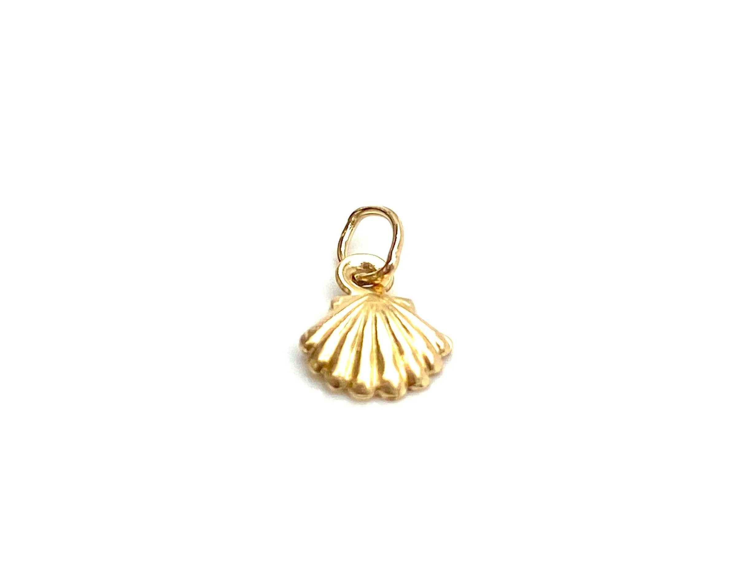 14KGF Seashell Charm , Sku#2176-C