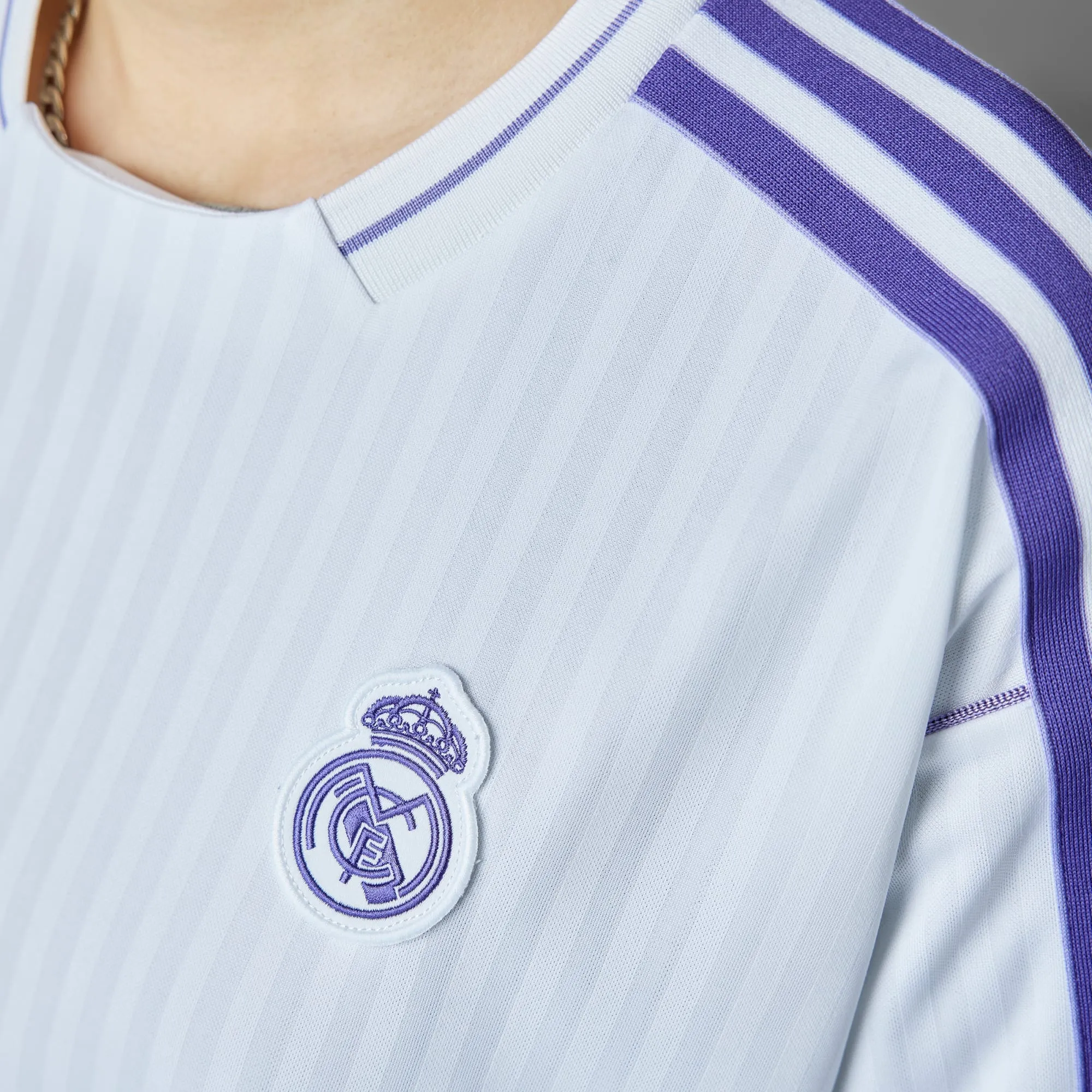 adidas Real Madrid Terrace Icons Jersey (Gender Neutral)