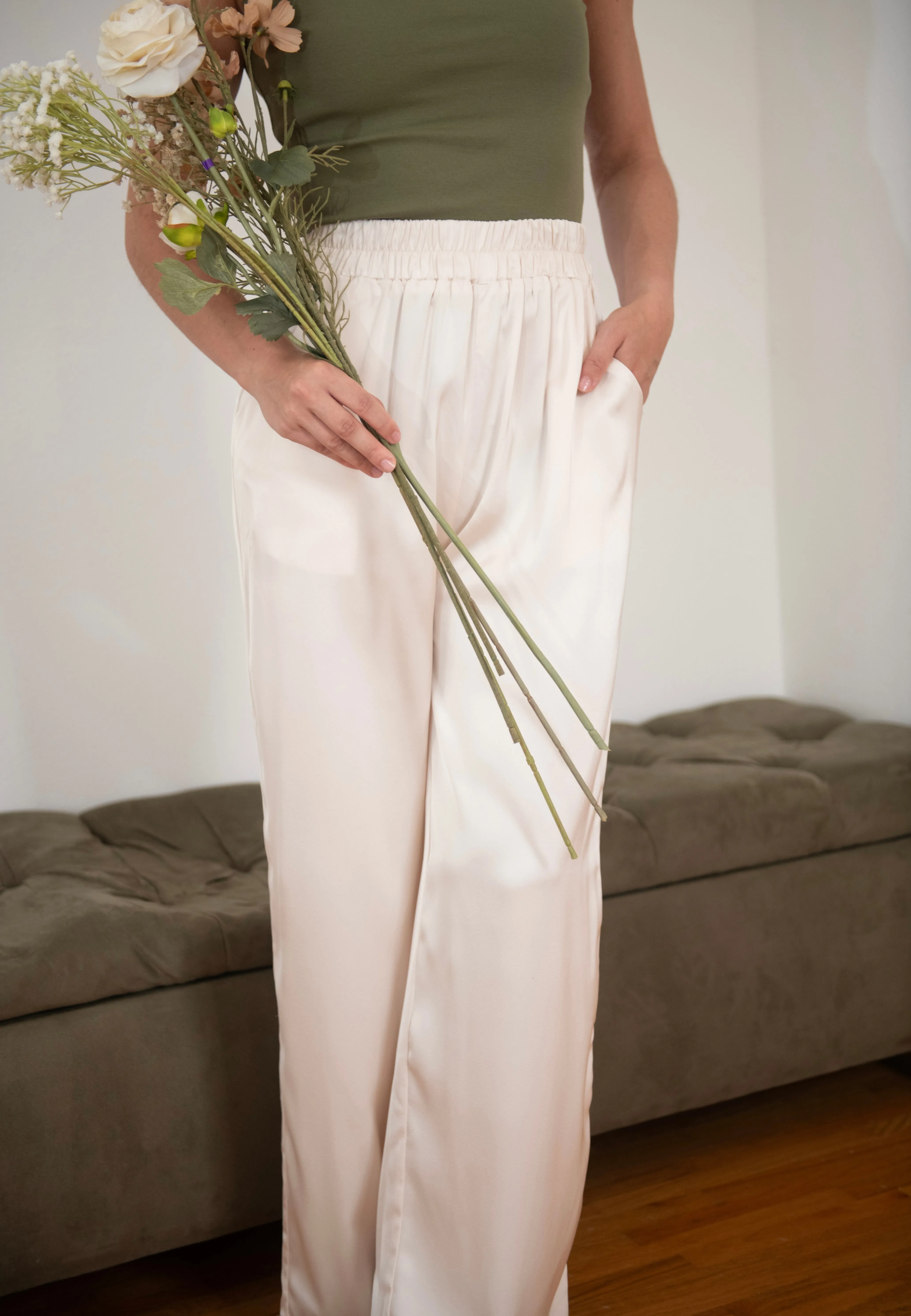 Alicia Satin Pants (Cream)