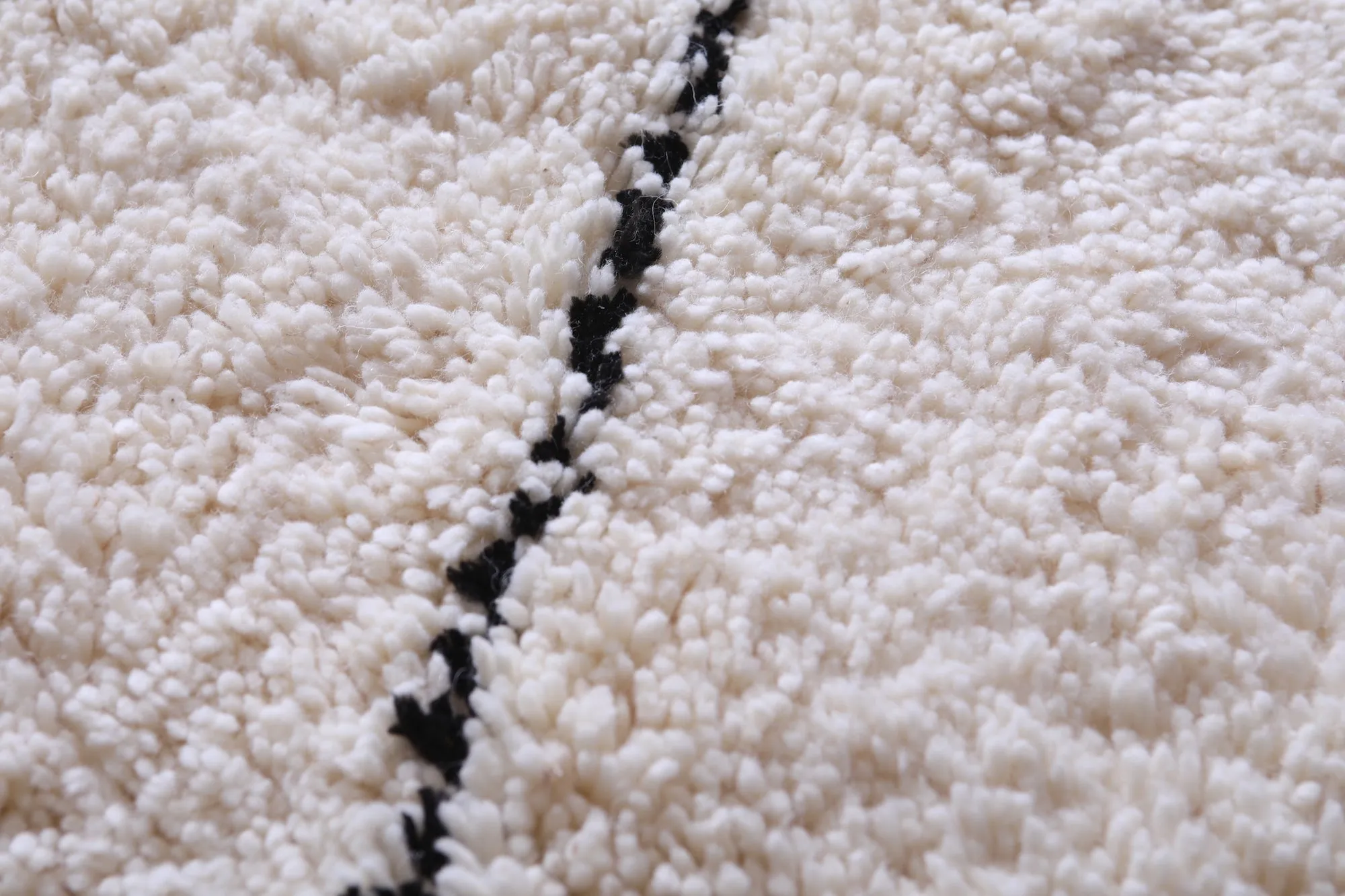 Beni ourain custom rug - All wool Moroccan - Berber Carpet