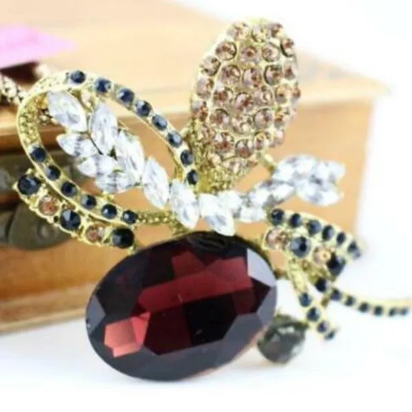 Betsey Johnson Retro Rhinestone Pendant Necklace