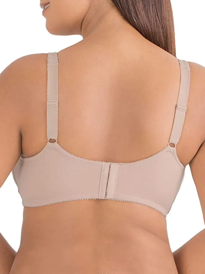 Brand new Fruit of the Loom Women's Seamed Soft Cup Bra, colour is sand, Sz 40C! Also fits 42B, 38D, 36DD