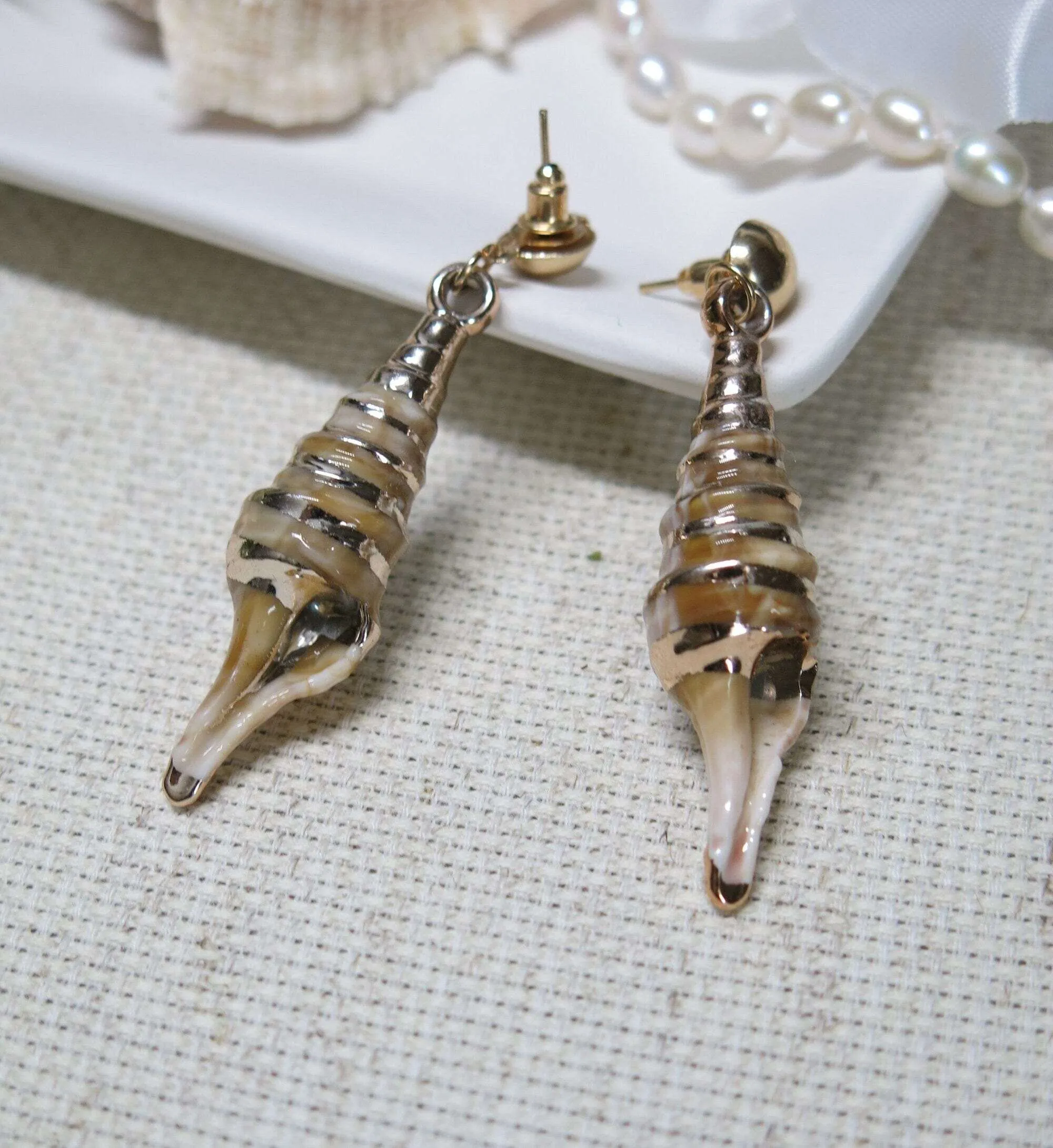 Conch Seashell Earrings, Boho Tropical Beach Stud Earrings, Mermaid Style Earrings, Bridal Seashell Ear Studs