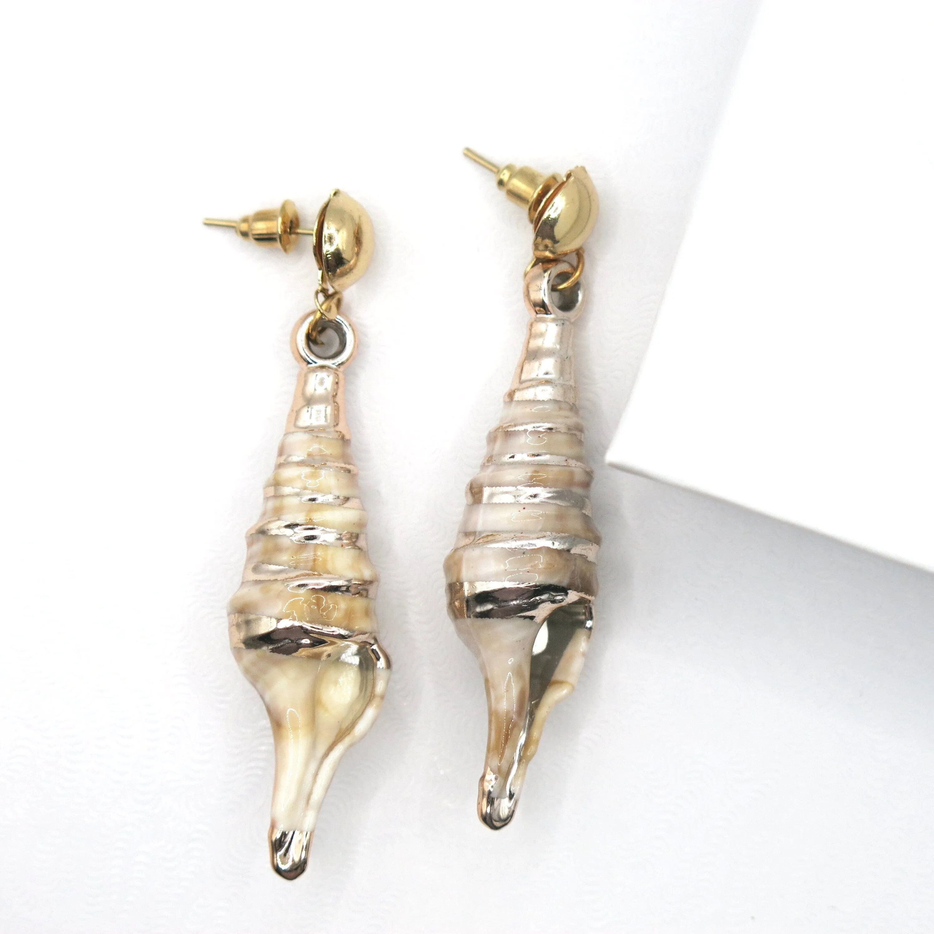 Conch Seashell Earrings, Boho Tropical Beach Stud Earrings, Mermaid Style Earrings, Bridal Seashell Ear Studs