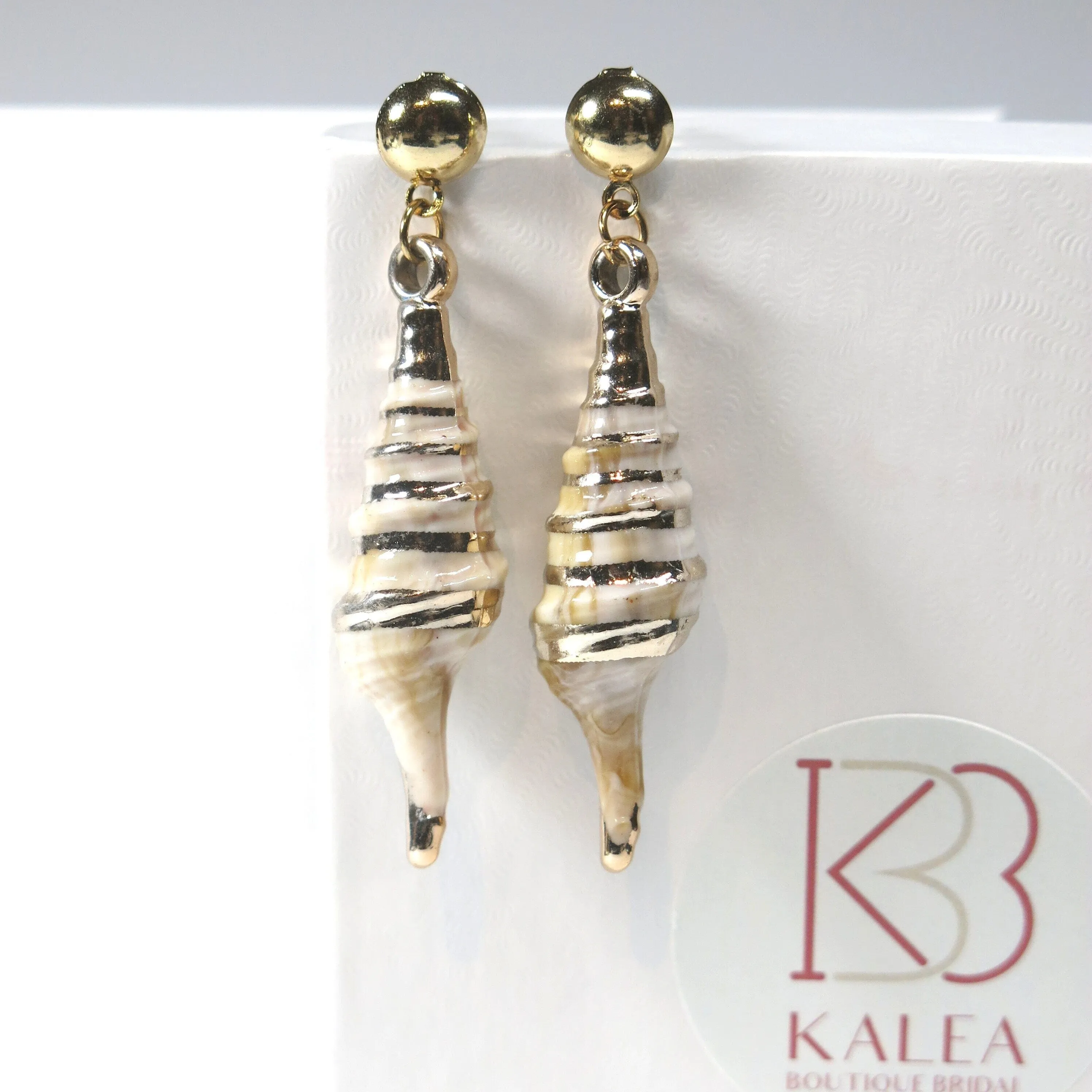 Conch Seashell Earrings, Boho Tropical Beach Stud Earrings, Mermaid Style Earrings, Bridal Seashell Ear Studs