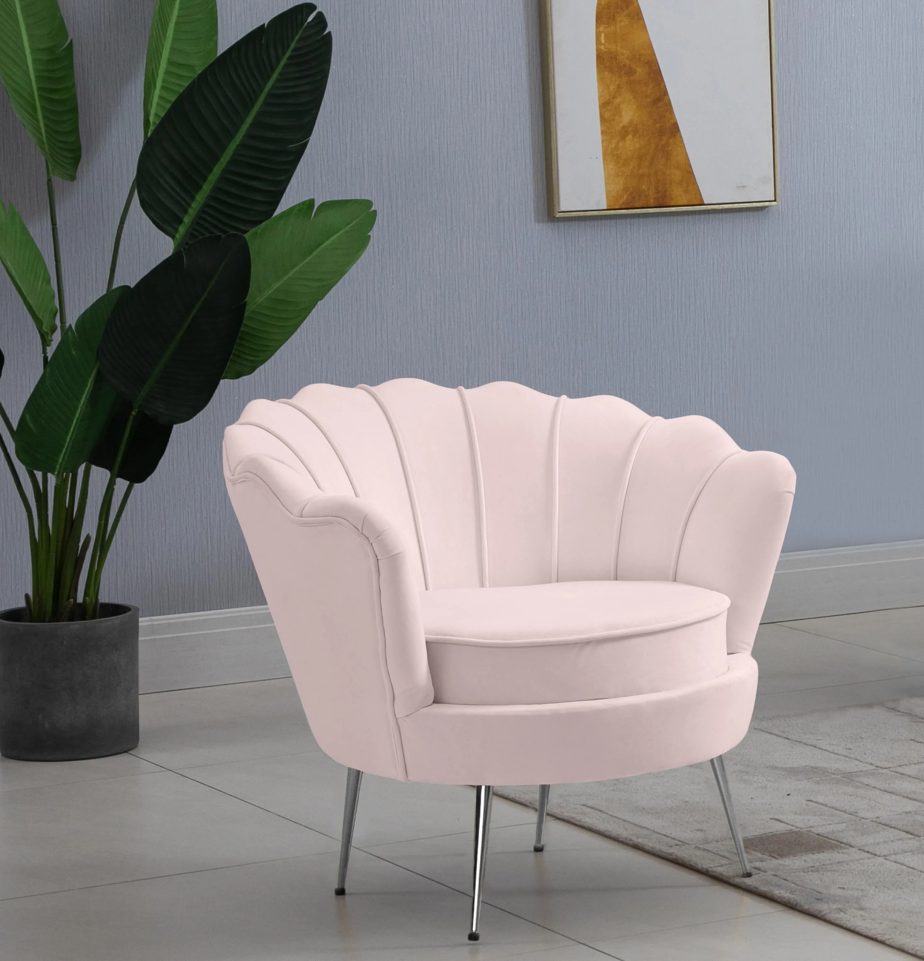 Gardenia Pink Velvet Chair
