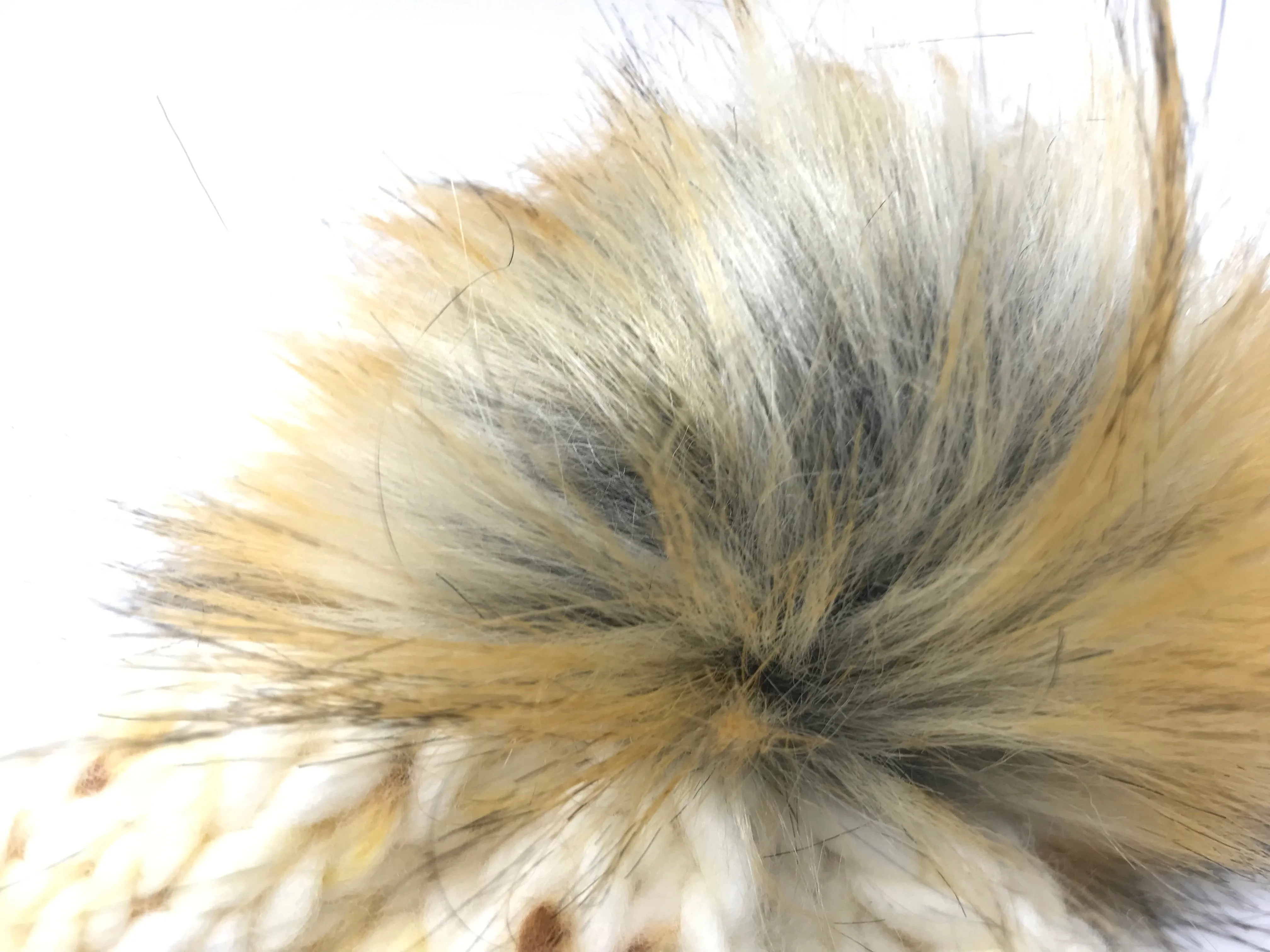 Gold Drop Manos Merino Beanie