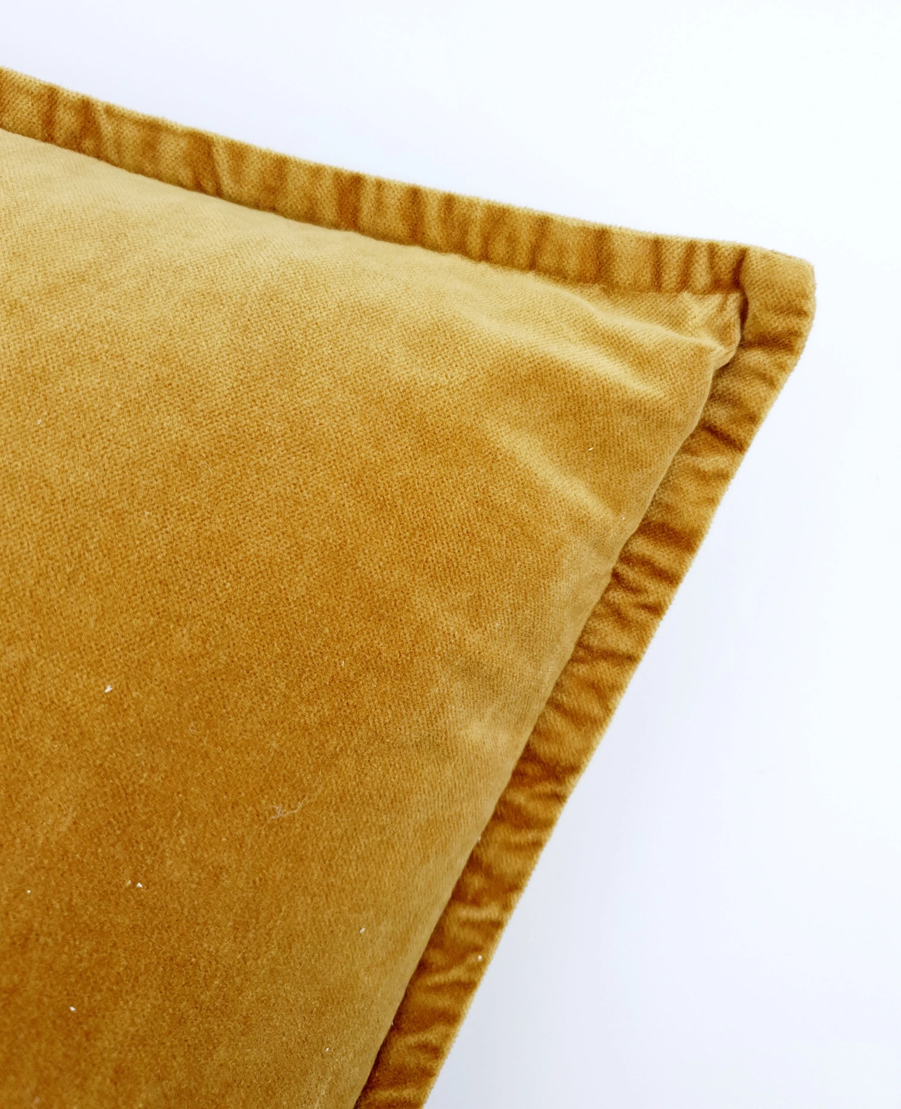 Golden Stone washed velvet Cushion