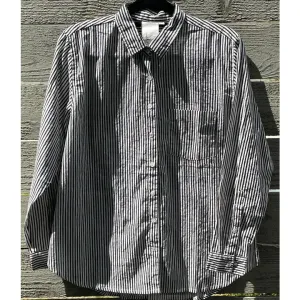 GOOD BOYFRIEND SHIRT || BLACK STRIPE