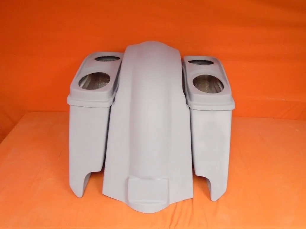 Harley Davidson 5" Heritage Softail Extended Saddlebags Dual 6 x 9 Speaker Lids   Fender Dual Cutouts
