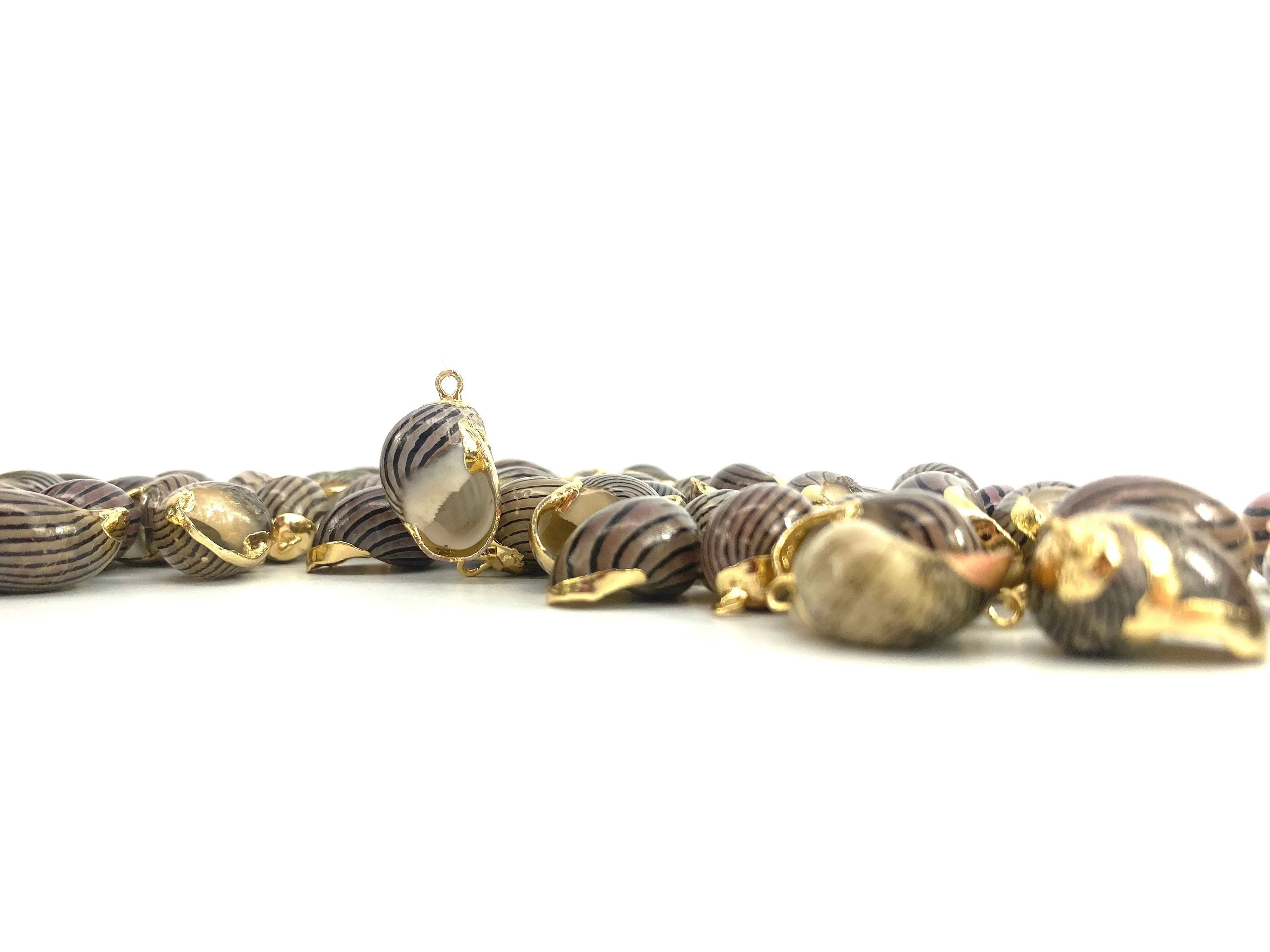 Mother Of Pearl Seashell Beads, Sku#M658