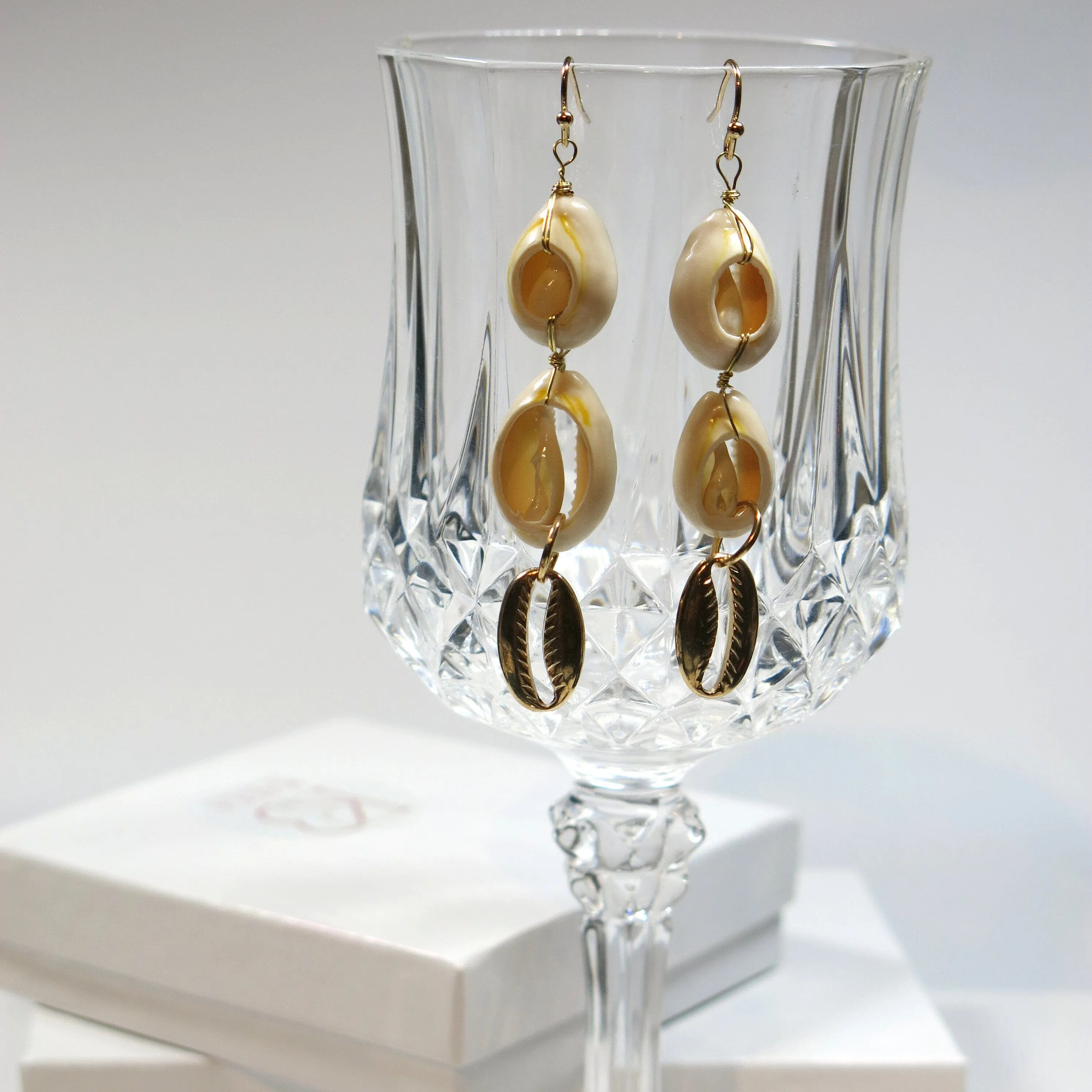 Natural Cowrie Seashell Earrings, Tropical Getaway Boho Shell Jewelry, Dangle Sea Shell Beach Earrings