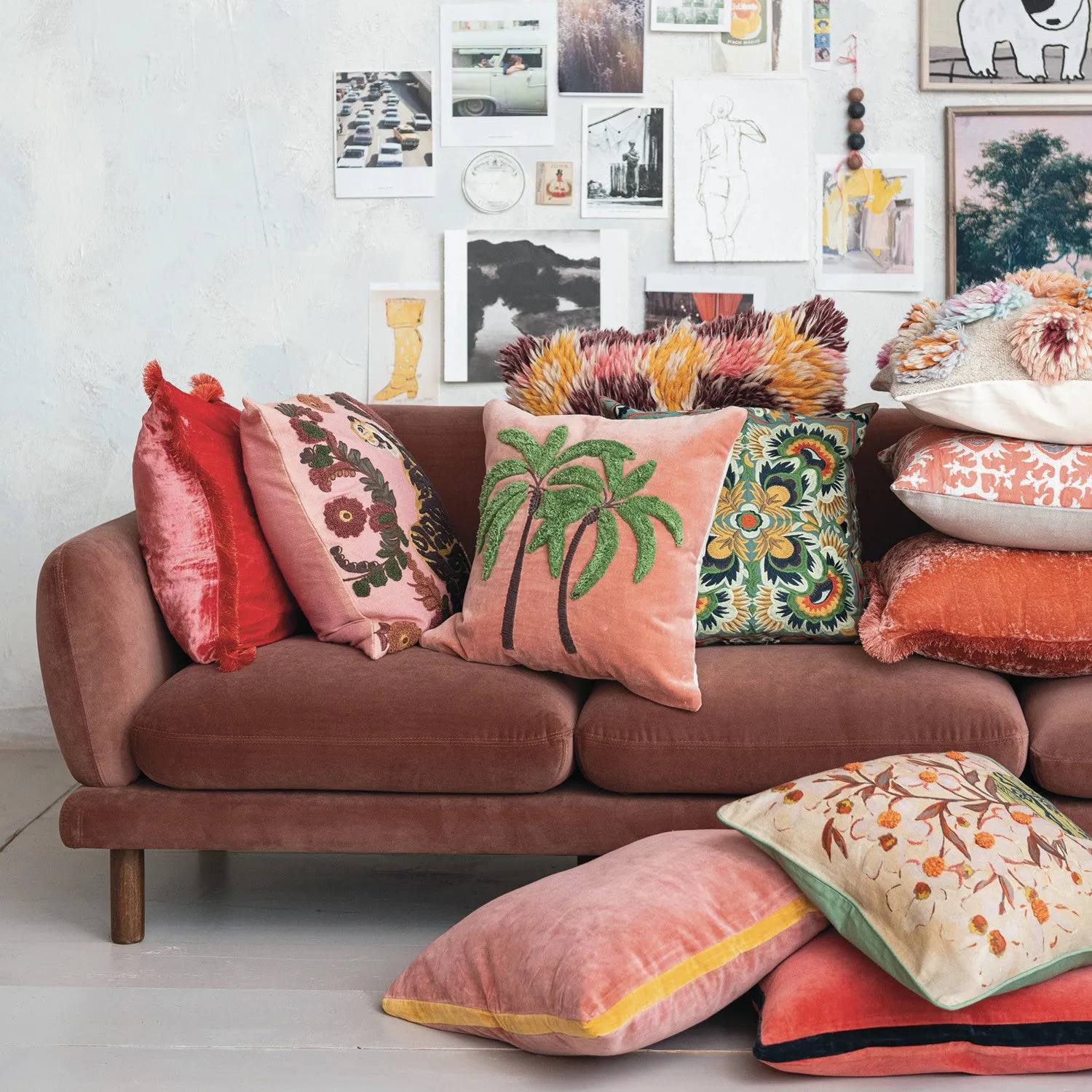Palm Royale Velvet Pillow