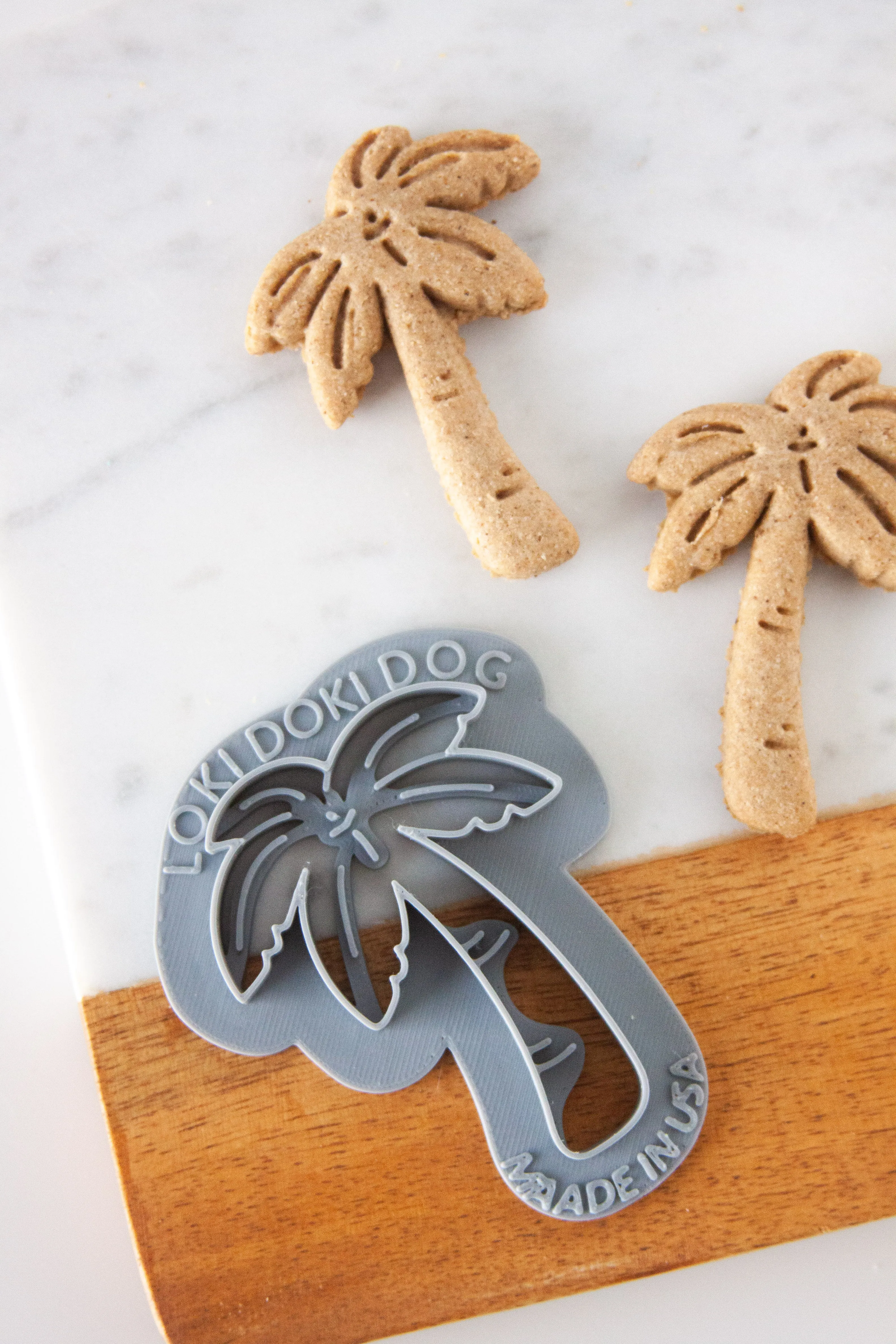 Palm Tree Shape Dog Biscuit Cookie Cutter