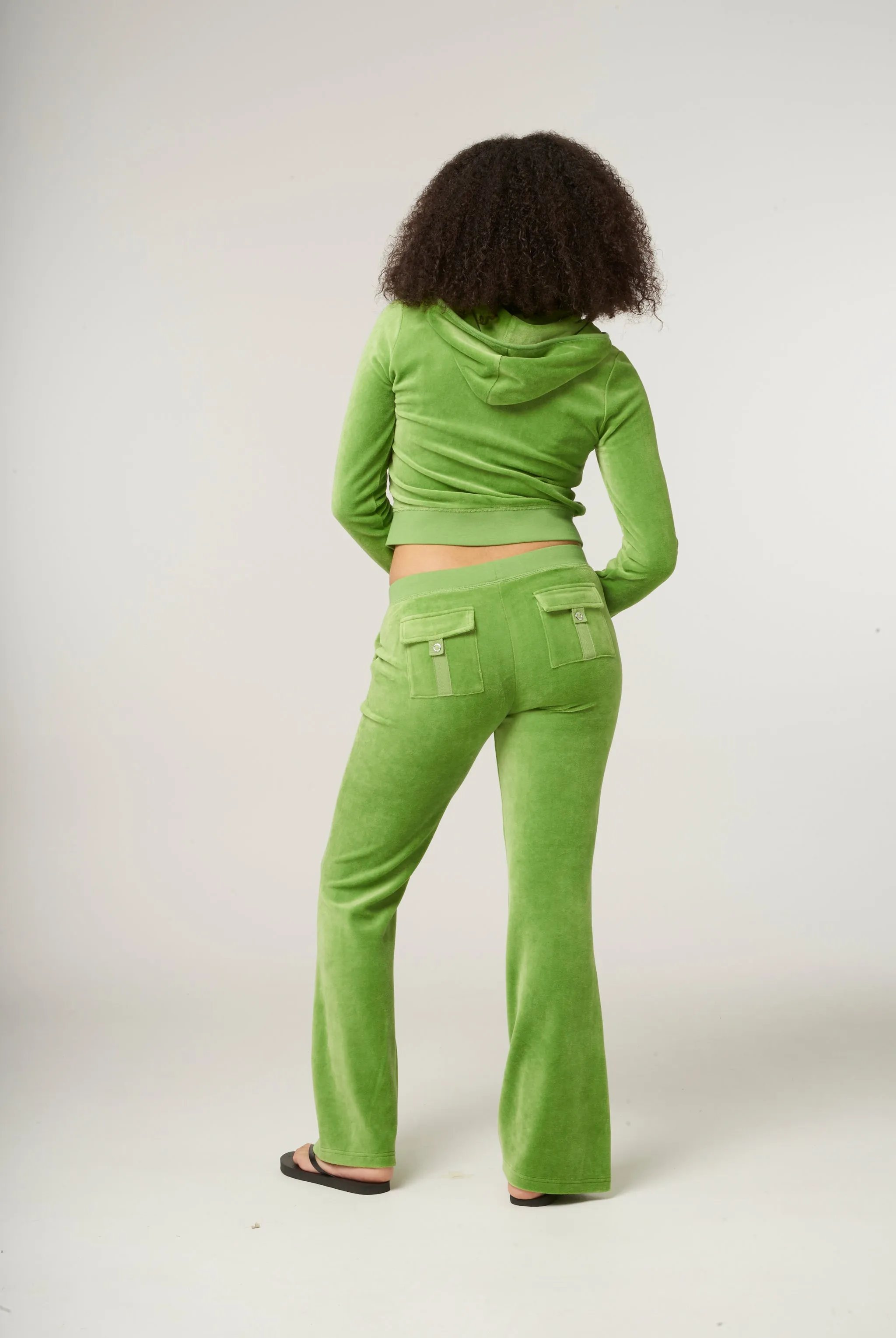 PIQUANT GREEN ULTRA LOW RISE BAMBOO VELOUR HERITAGE POCKETED BOTTOMS