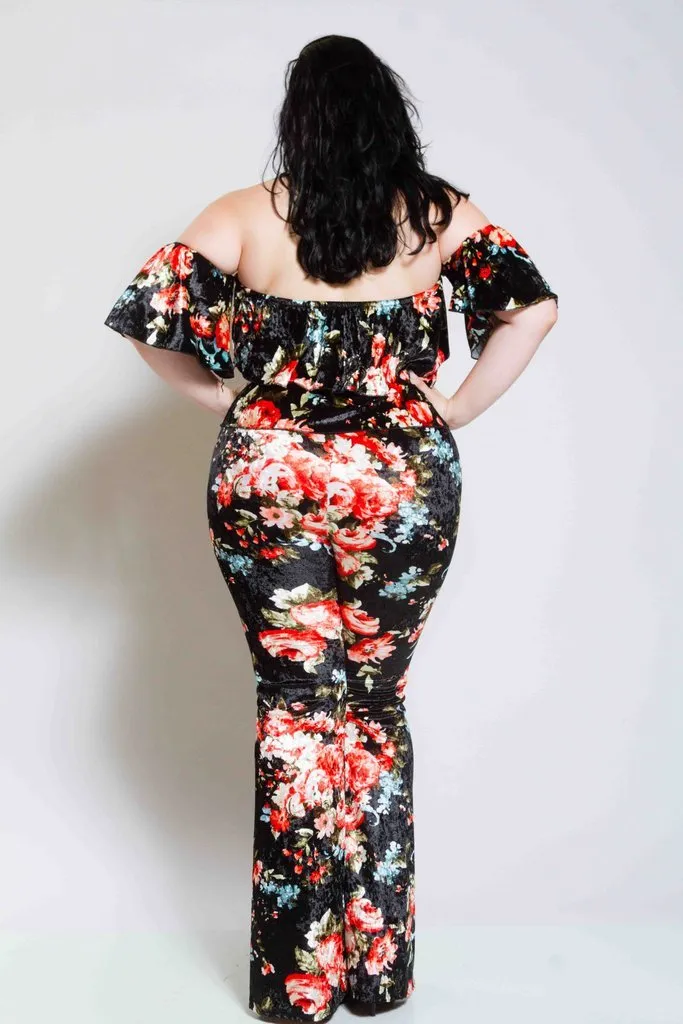 Plus Size Gorgeous Floral Soft Velvet Matching Set