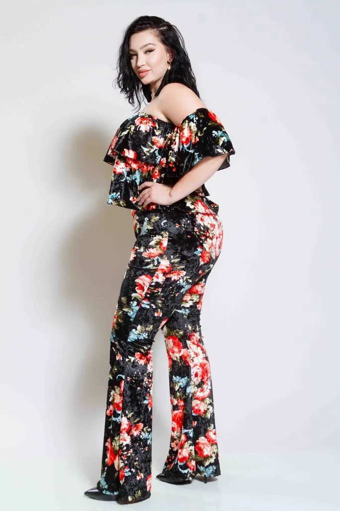 Plus Size Gorgeous Floral Soft Velvet Matching Set