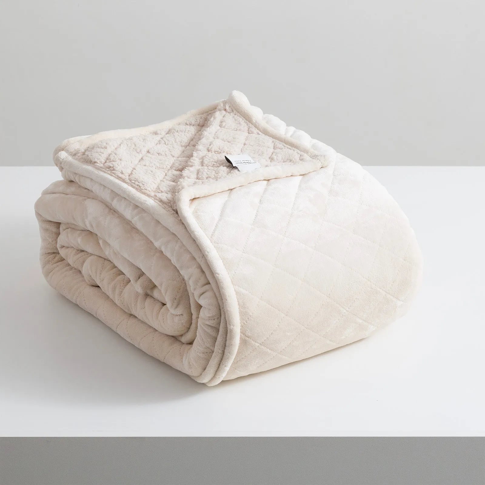 Renee Taylor Heston 480 GSM Ultra Soft Velvet Sherpa Blanket - STONE