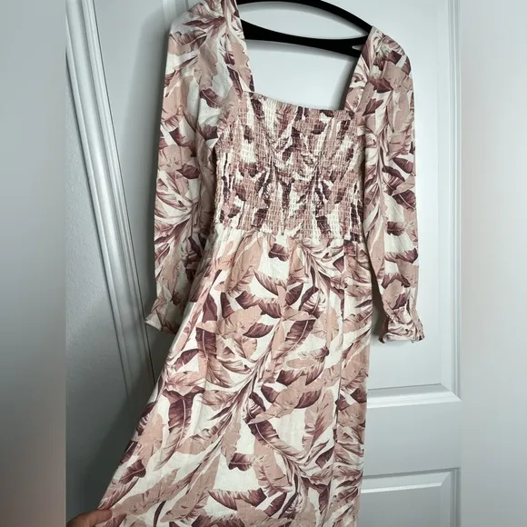 Revolve House of Harlow 1960 Linen Blend Smocked  Floral Midi Dress Size small