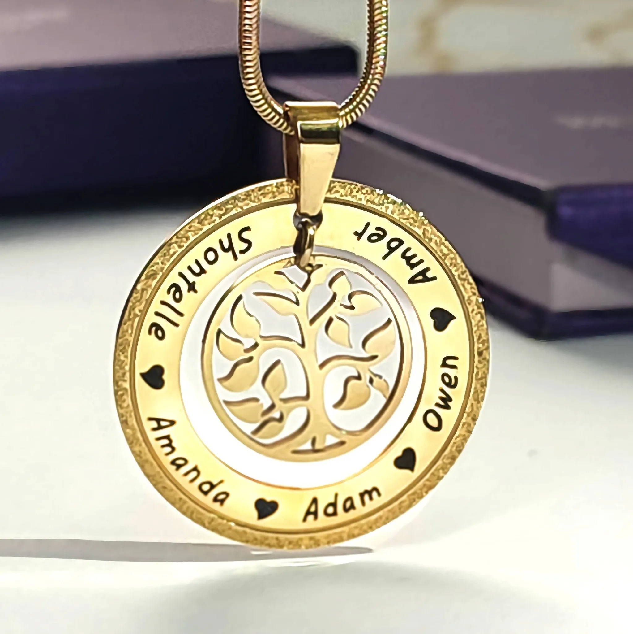Sparkling My Family Tree Necklace