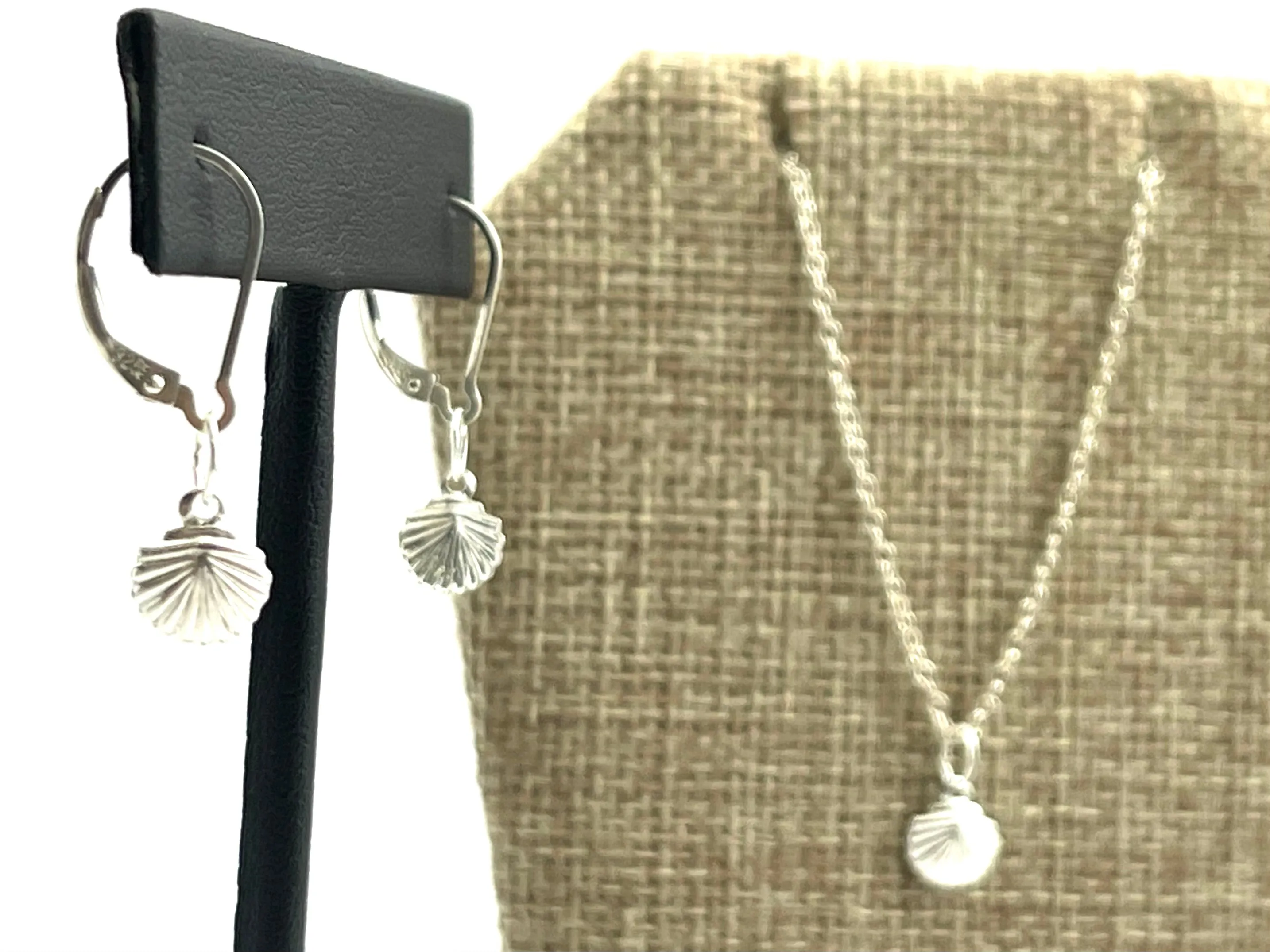 Sterling Silver Seashell Charm, Sku#1095 C