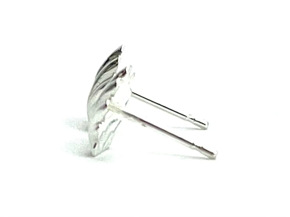 Sterling Silver Seashell Studs, Sku#785-5