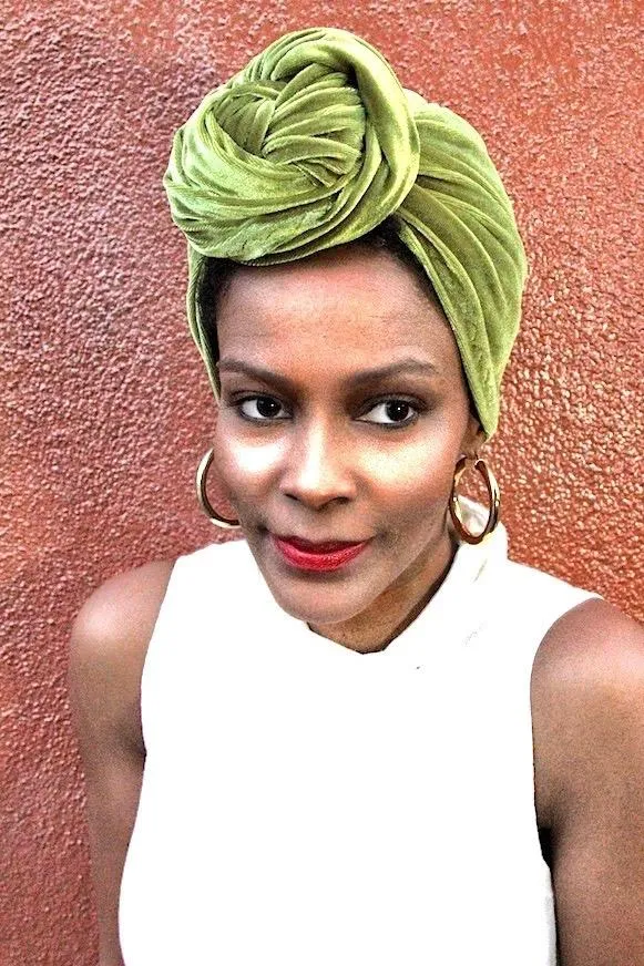 The Peridot Velvet Queen by Kim Hawthorne