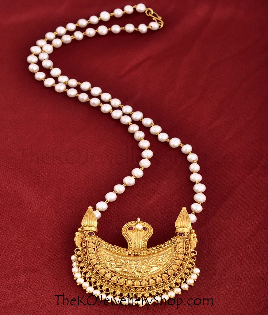The Viloma Kokkethathi Silver Pearl Necklace
