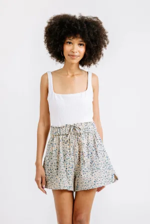 TRACK SHORTS IN SANDY FIELD FLOWER