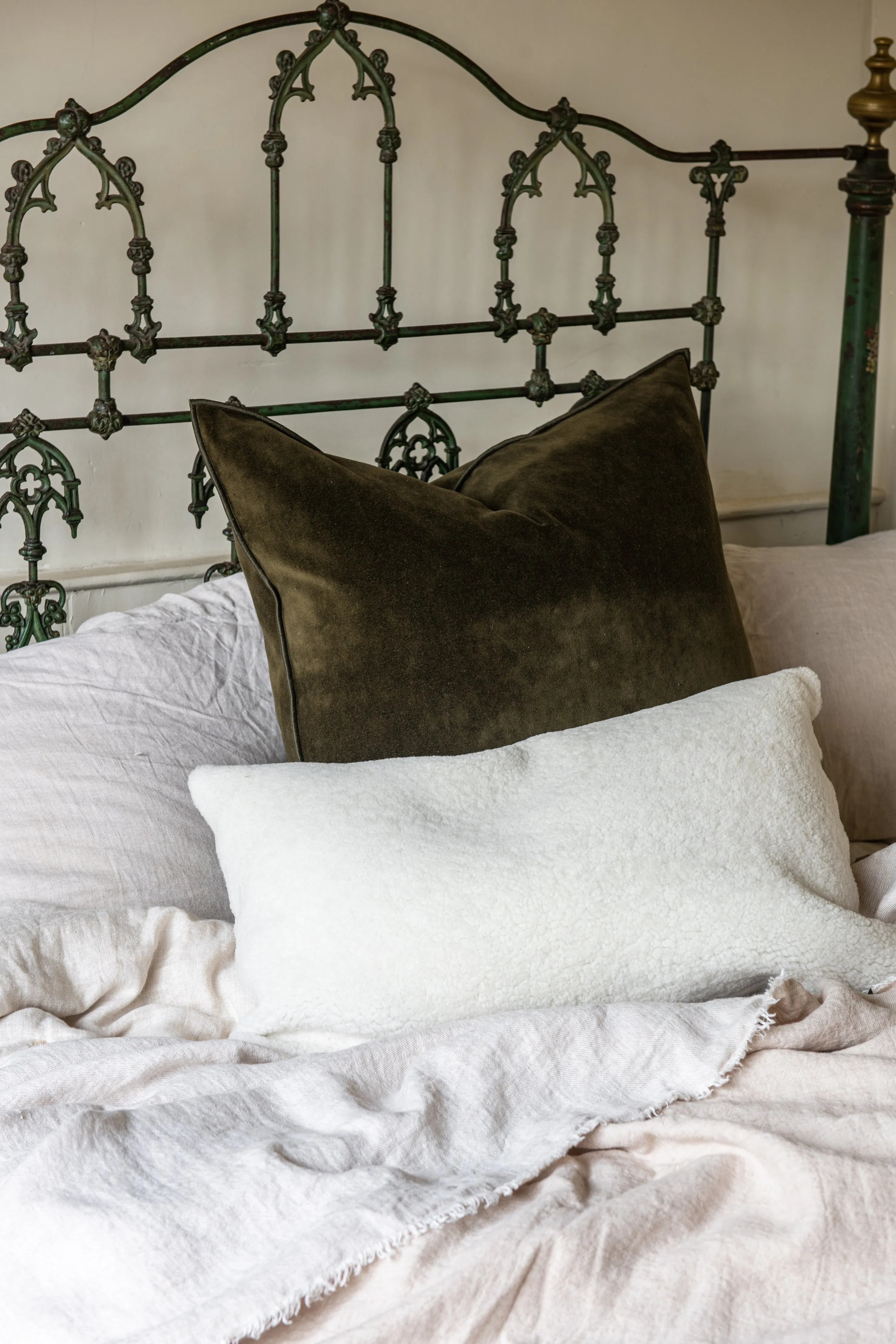 Velvet Lumbar in Khaki