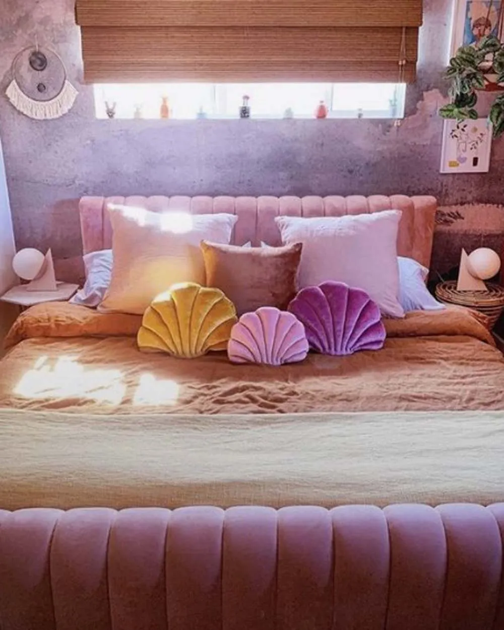 Velvet Shell Pillow in Dusty Rose